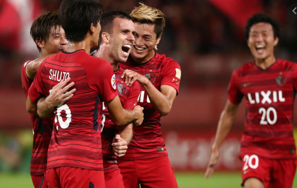 Câu lạc bộ bóng đá Nagoya Grampus - ko bao giờ biết cúi đầu